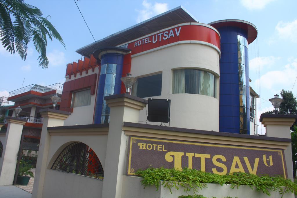 Hotel Utsav Ντεχραντούν Εξωτερικό φωτογραφία